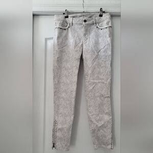White House Black Market Textured Skinny Crop Pants